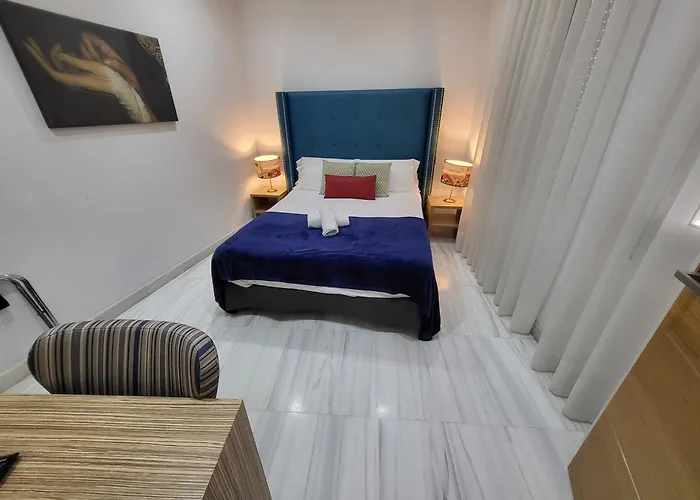 Casa Gloria Apartments